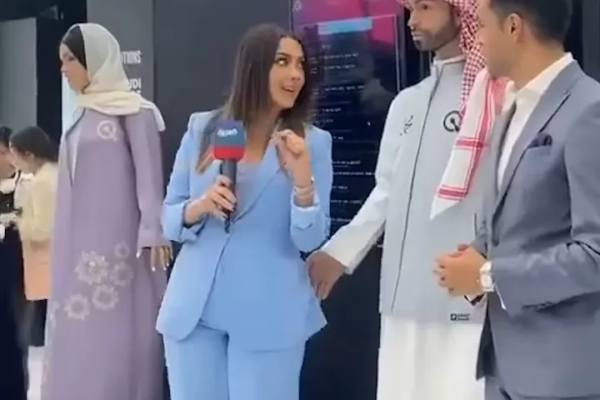 Robot Pria Pertama Arab Saudi Sentuh Pantat Jurnalis Perempuan, Picu Kemarahan