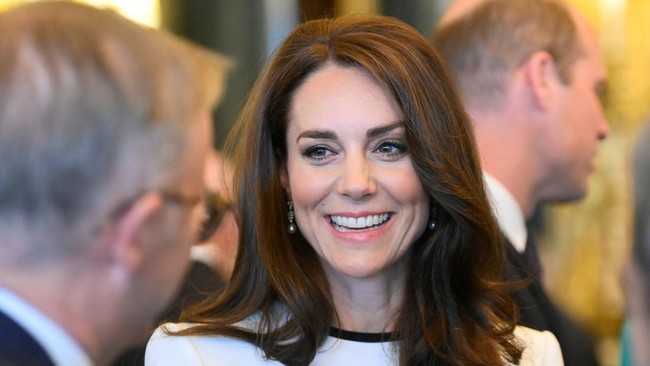 Kate Middleton Minta Maaf soal Foto Teranyar, Akui Hasil Editan