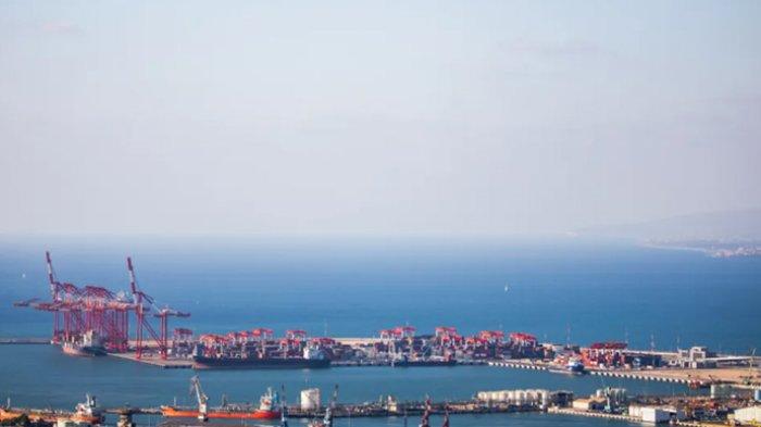 Operasi Gabungan Houthi dan Milisi Irak Sasar Tiga Kapal Bawa Senjata ke Pelabuhan Haifa Israel