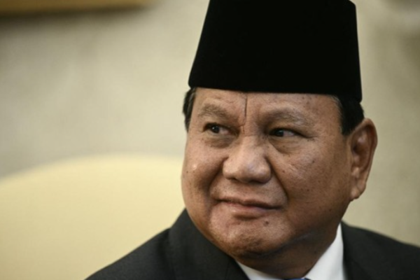 Baru-baru ini, sejumlah media asing ramai-ramai memberitakan percakapan telepon antara Presiden RI Prabowo Subianto dan Presiden terpilih Amerika Serikat Donald Trump. Percakapan tersebut viral setelah Prabowo mengunggah klip video percakapan itu di akun Instagramnya pada Senin, 12 November.