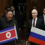 Seorang pejabat militer Amerika Serikat (AS) menyatakan bahwa Rusia tengah mengirimkan jet tempur ke Korea Utara (Korut) sebagai bagian dari kesepakatan pertukaran. Sebagai balasannya, Pyongyang dikabarkan mengirimkan ribuan tentara untuk mendukung Rusia dalam perangnya melawan Ukraina.